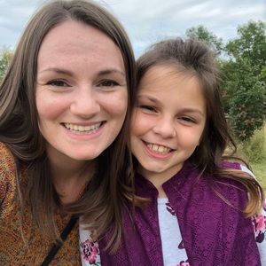 Meet your Posher, Sarasarah